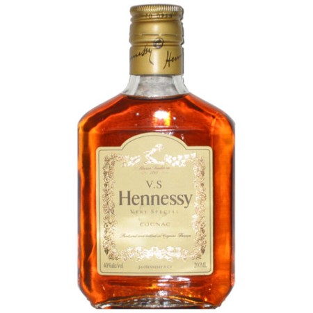 Hennessy proti